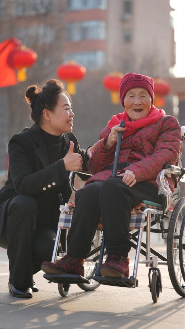 康养人正“溢彩”