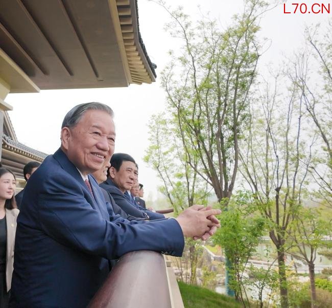 雄安新区迎来首位外国元首 越共总书记访新区