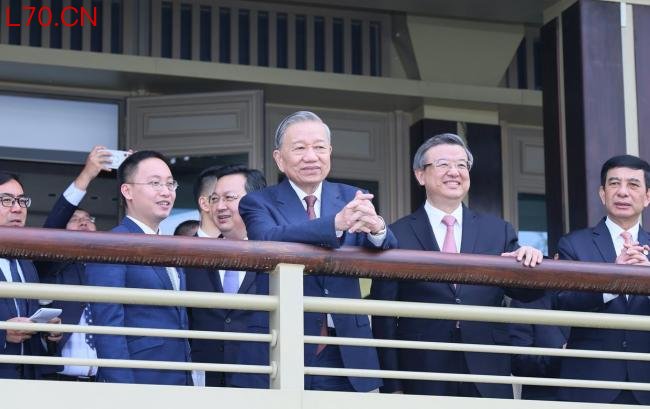 雄安新区迎来首位外国元首 越共总书记访新区
