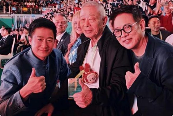 春节档七片厮杀：《飞驰3》热度太高，《镖人》未战先衰惹心疼