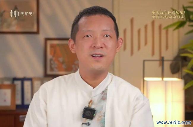 昔日“数学天才”柳智宇谈邓煜获奖 昔日室友今获菲尔兹奖